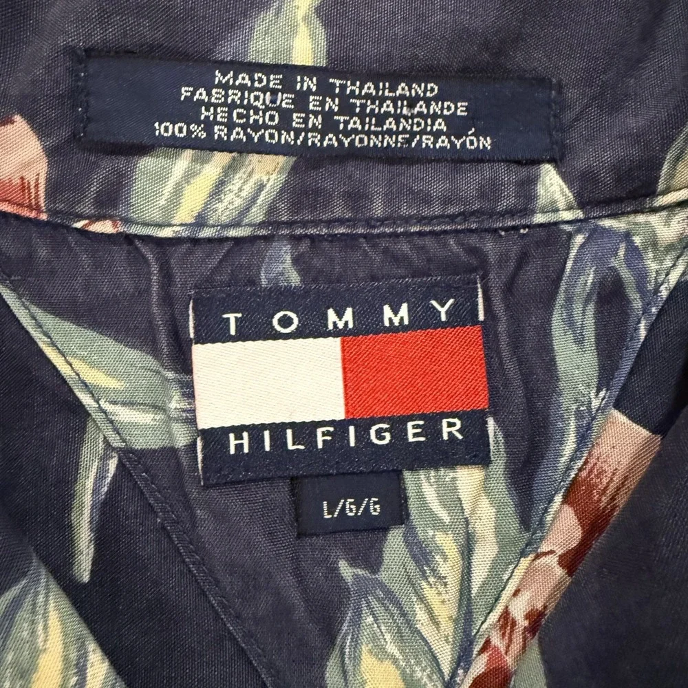 VTG Tommy Hilfiger Men's Large Hawaiian‎ Button Up Shirt Blue